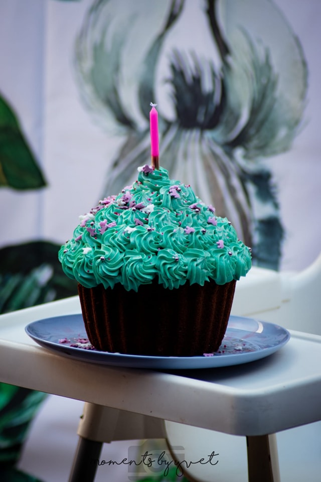 Giant cupcake taart